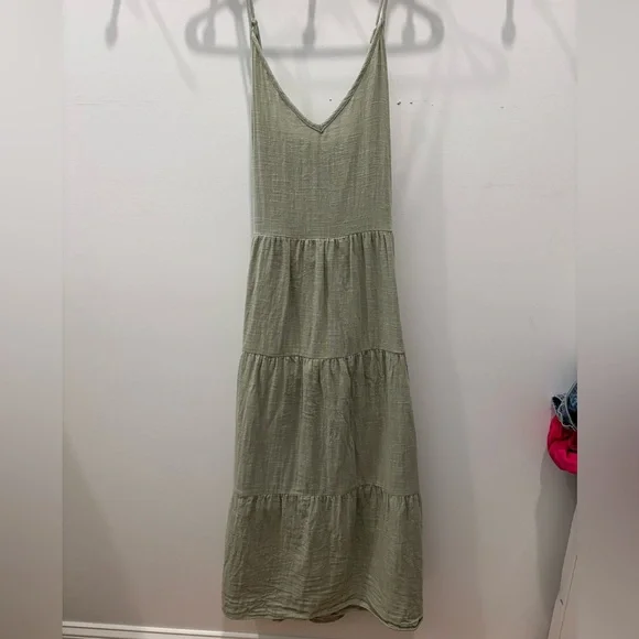 Able Sage Green Maxi Dress size XXL - Picture 1 of 6